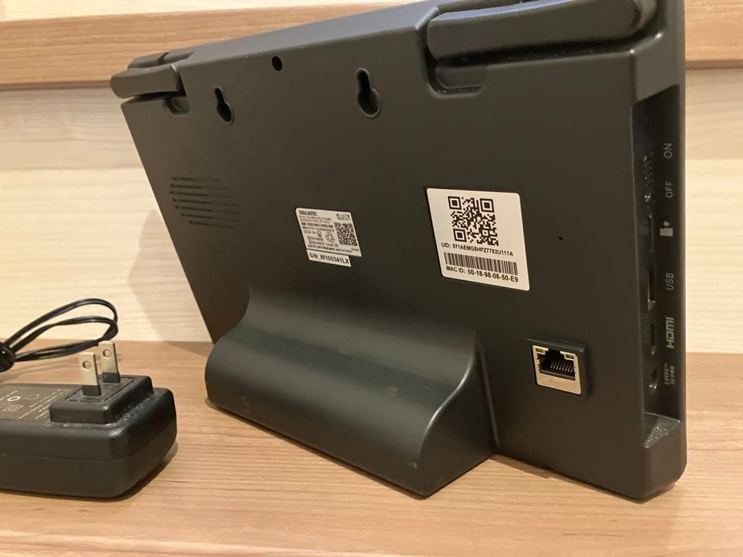 DELCATEC センサーライト付ワイヤレスカメラ2台&10インチモニターセット