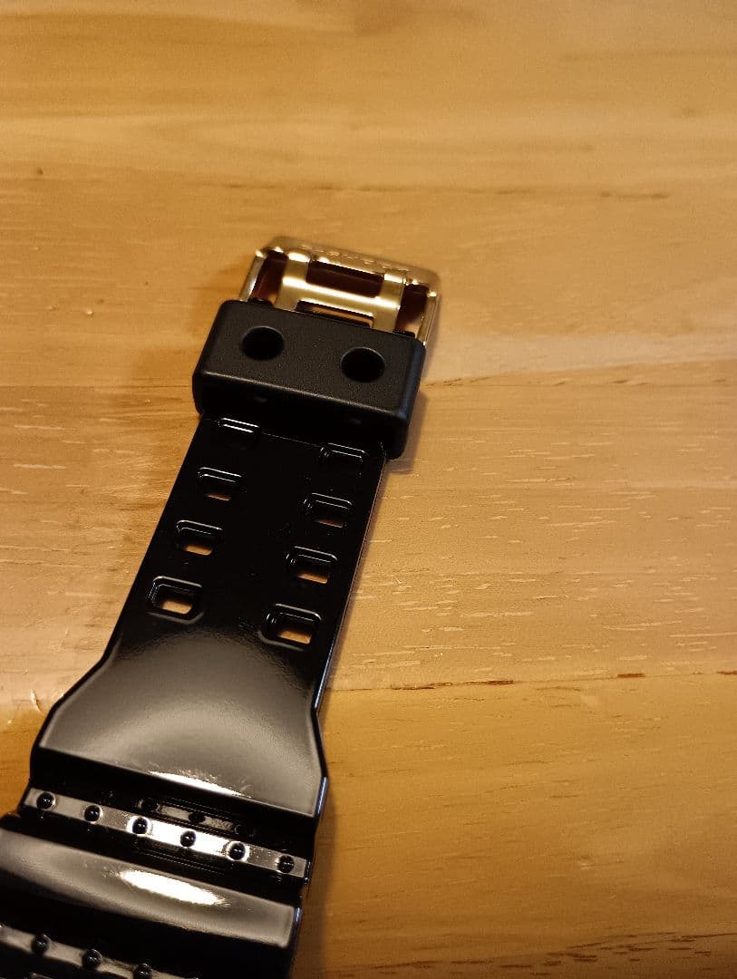 G-SHOCK 電池新品 GA-110GB ゴールドブラック　メタリック 金