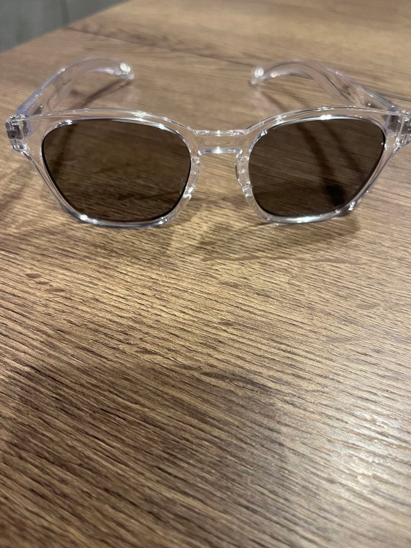 JINS peakサングラス