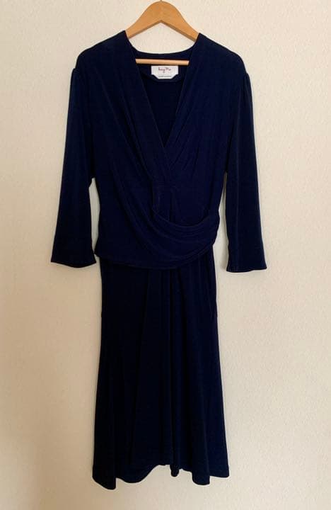 Kayme ケイミー ギャザーワンピース　ネイビー