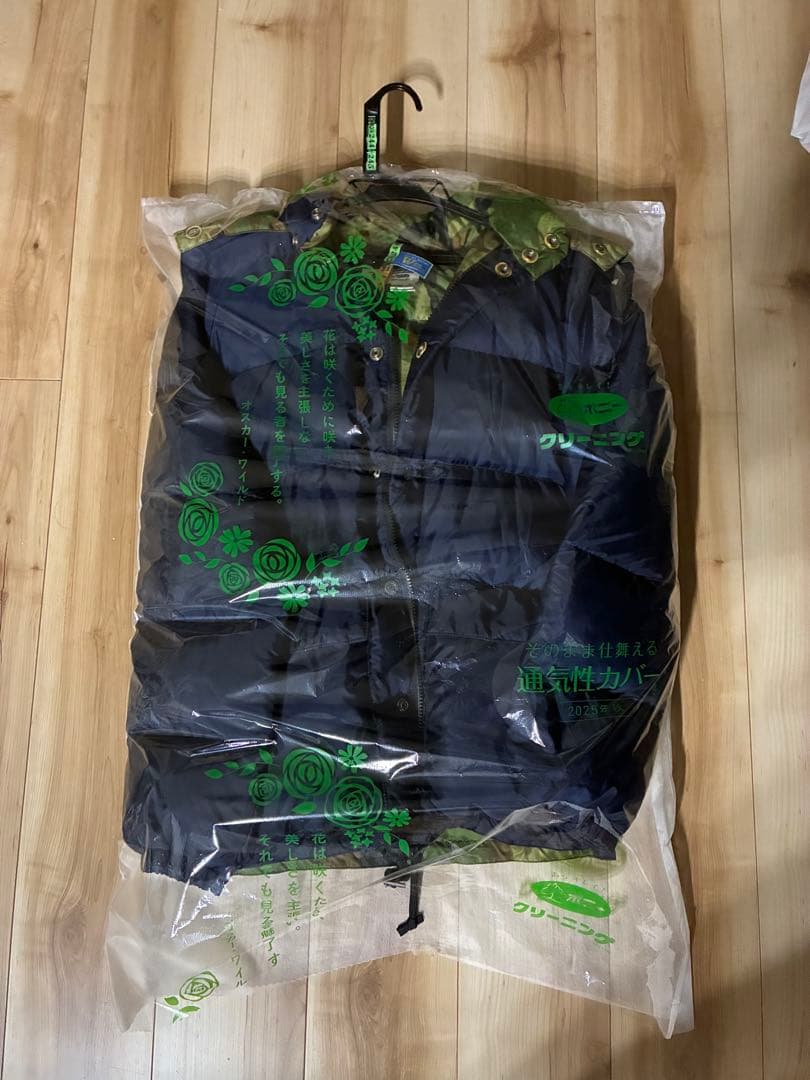 【美品】クレセントダウンワークスネイビー ダウンジャケット 迷彩裏地【入手困難】