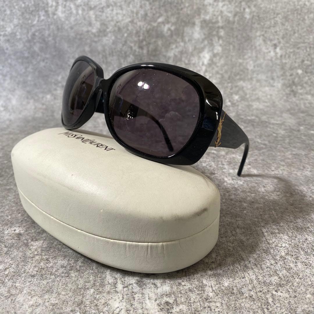 YSL イブサンローラン　サングラス　カサンドラ　ロゴ金具　ブラック　黒