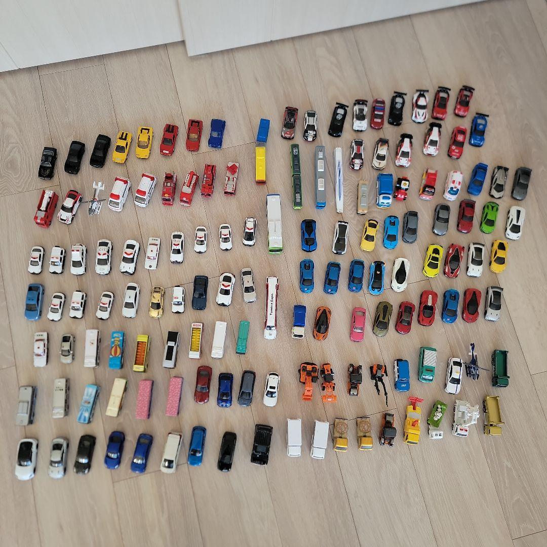 トミカ139台　まとめ売り