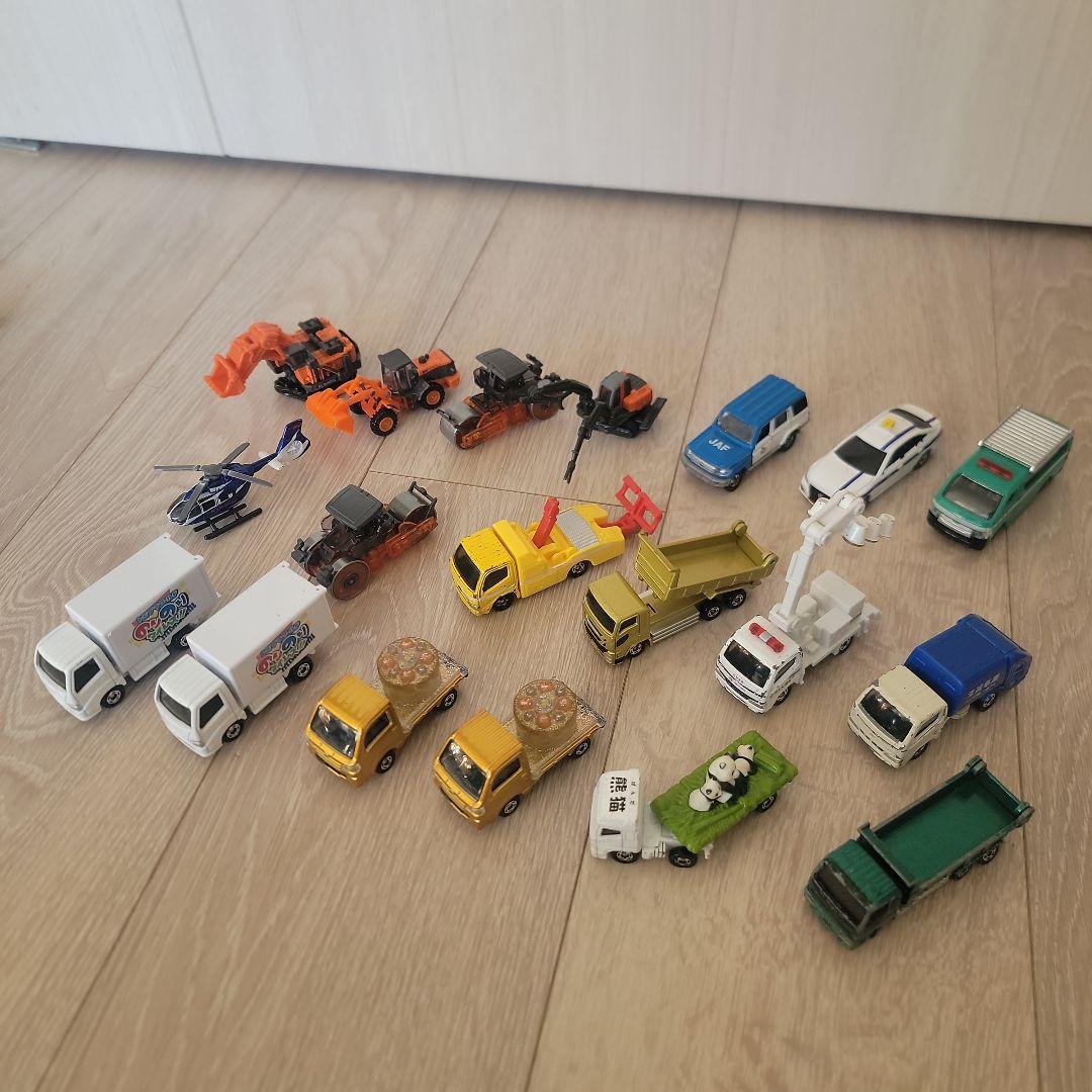 トミカ139台　まとめ売り
