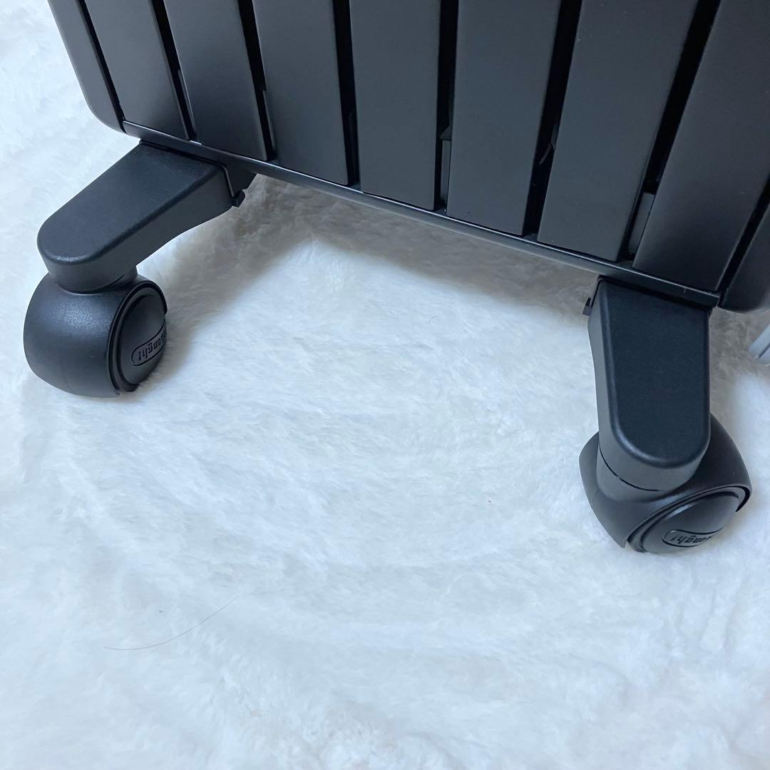 未使用級 リモコン付 デロンギ MDHU09-PB オイルヒーター 黒 6-8畳
