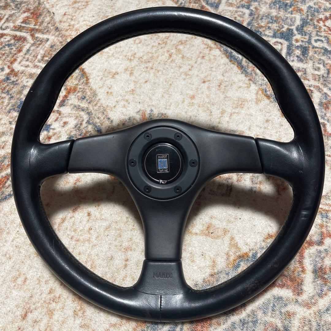 ナルディ社製のステアリング