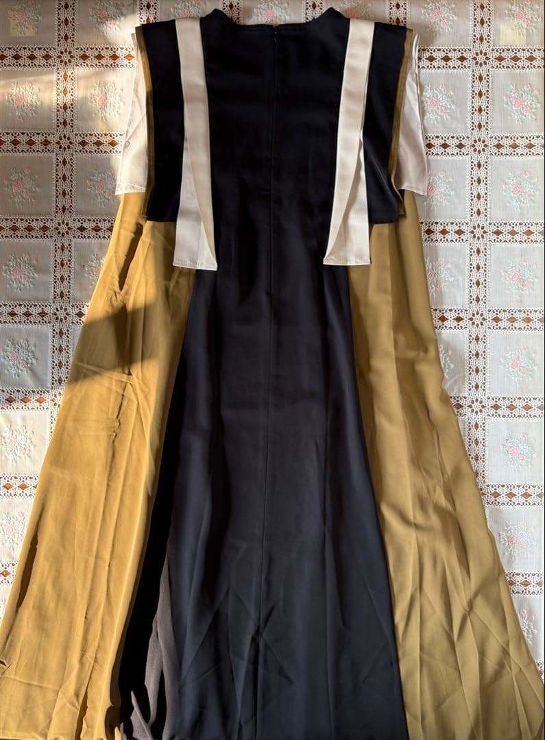 【新品タグ付】 Eimee Law テープデザインショルダーフリルドレス