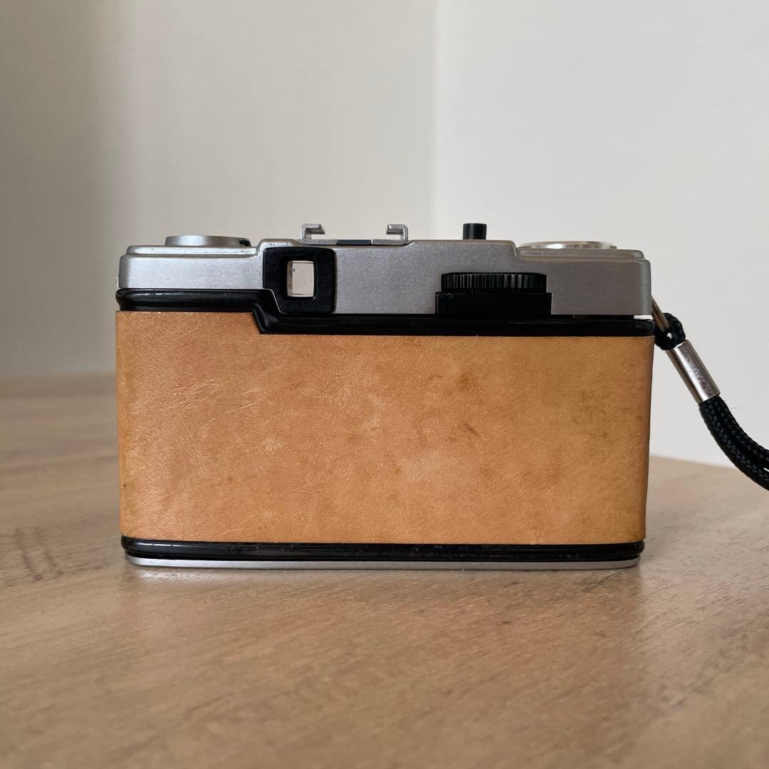 ハーフ フィルムカメラ OLYMPUS-PEN EE-3