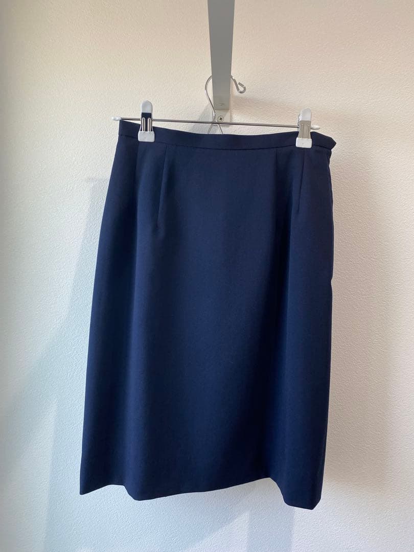 甲南女子大学　スーツ　7号