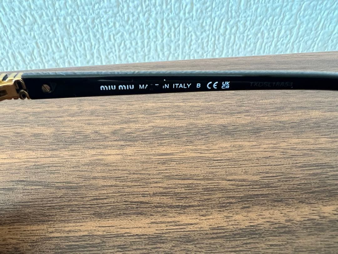 miumiu ミュウミュウ ミュウ リガード サングラス メガネ 眼鏡 ブラック