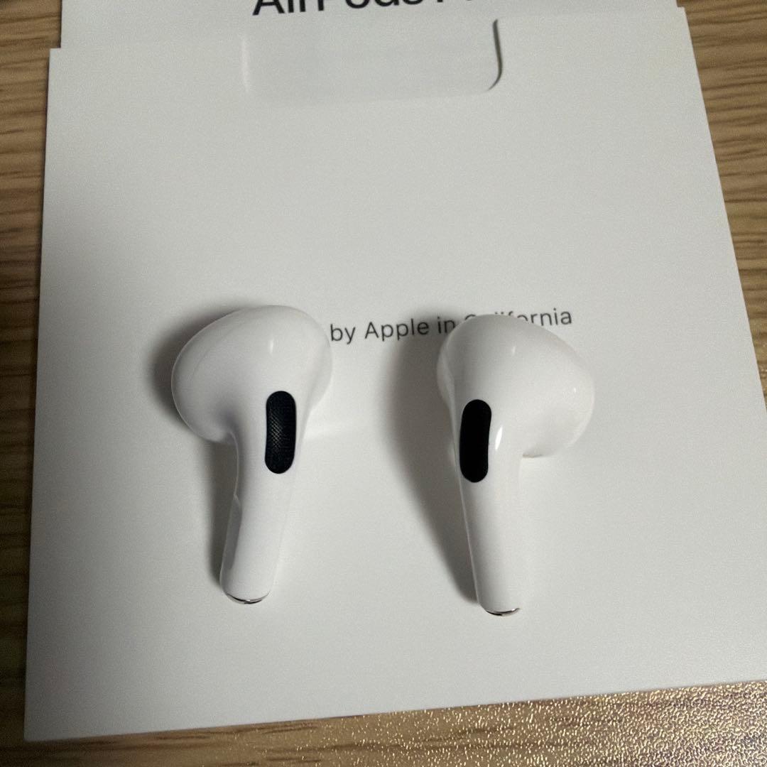 け*様 2021 AirPods Pro Apple純正MagSafe充電ケース