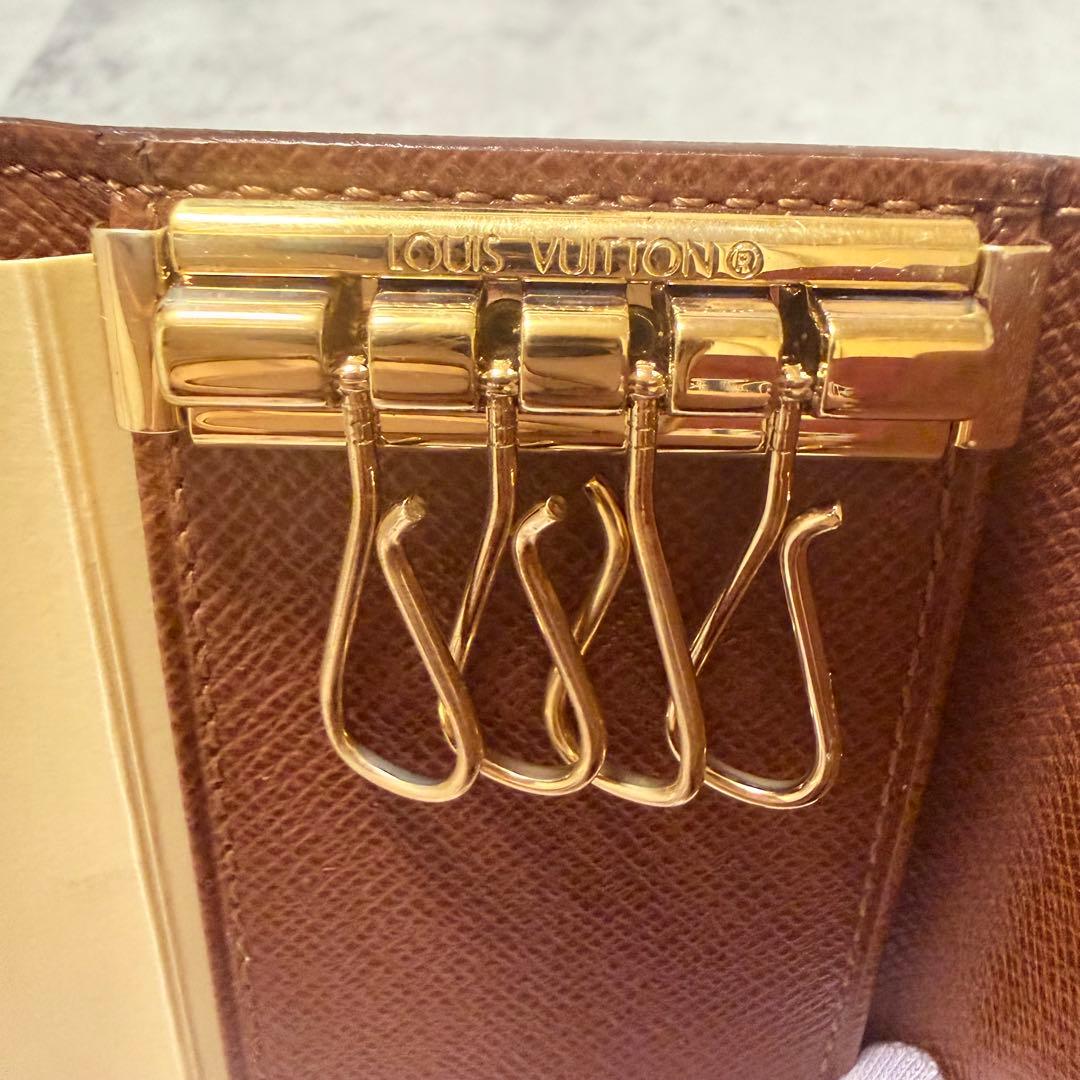 新品未使用 ルイヴィトン ミュルティクレ 4連　モノグラム キーケース