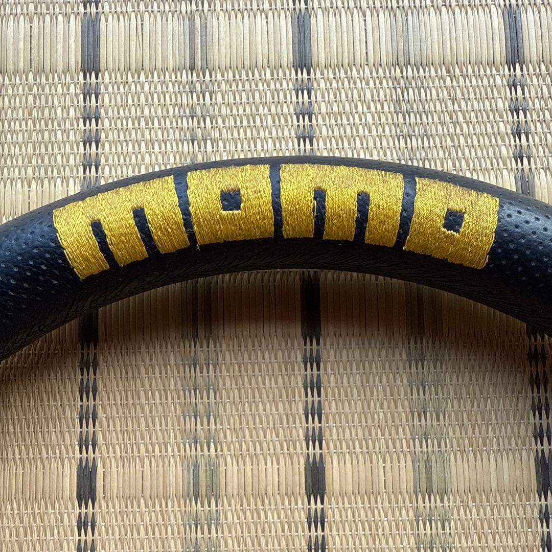 【 美品 】MOMO Competition D35 ステアリングホイール