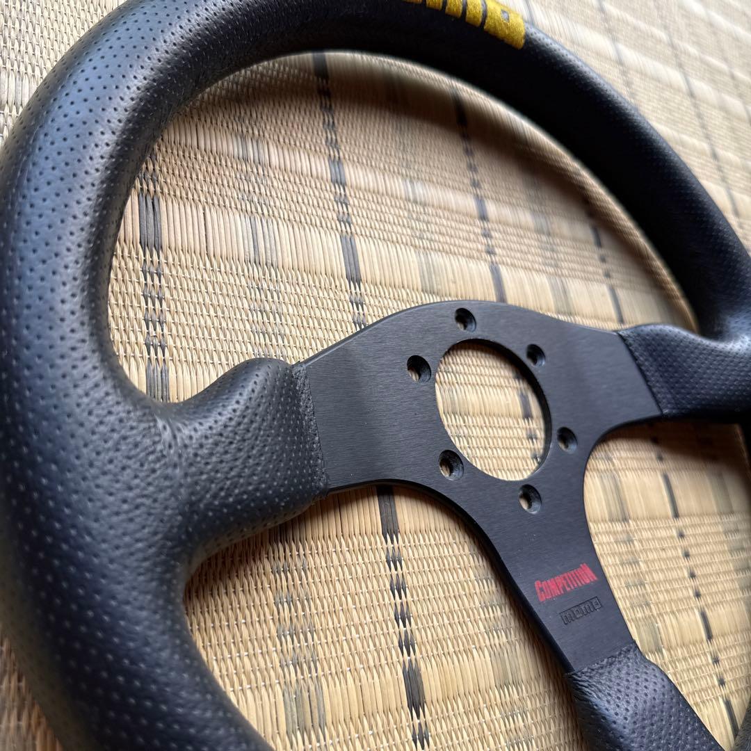 【 美品 】MOMO Competition D35 ステアリングホイール