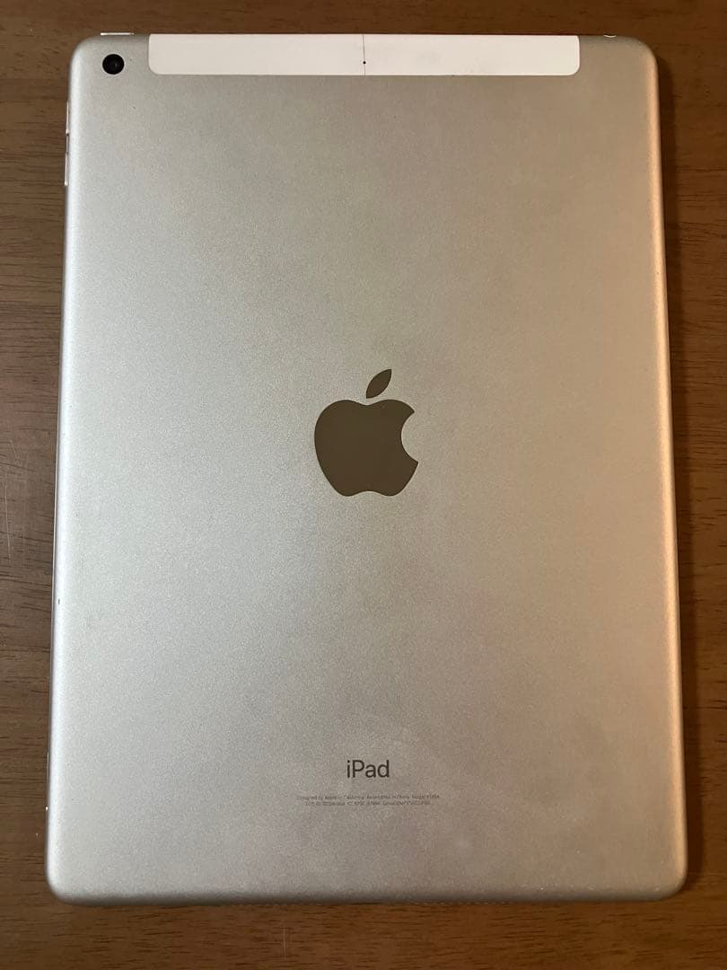 【最大容量100%】iPad 第6世代 Wifi+Cellular 32GB