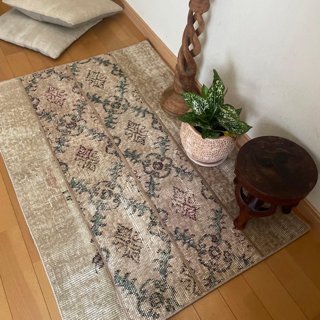 68.5×98 ベージュボタニカル　パッチワーク　トルコヴィンテージラグ