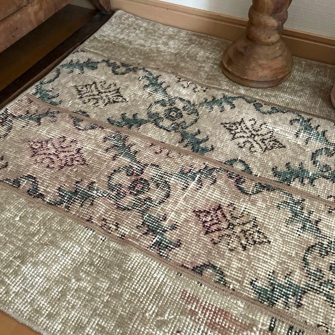 68.5×98 ベージュボタニカル　パッチワーク　トルコヴィンテージラグ