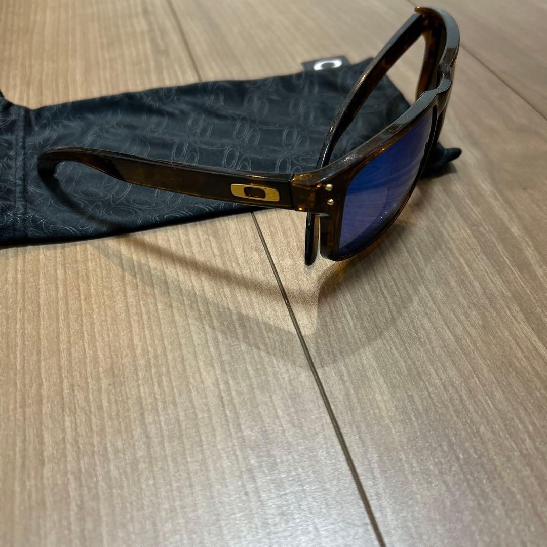 ☆ Oakley Holbrook ショーンホワイト　☆