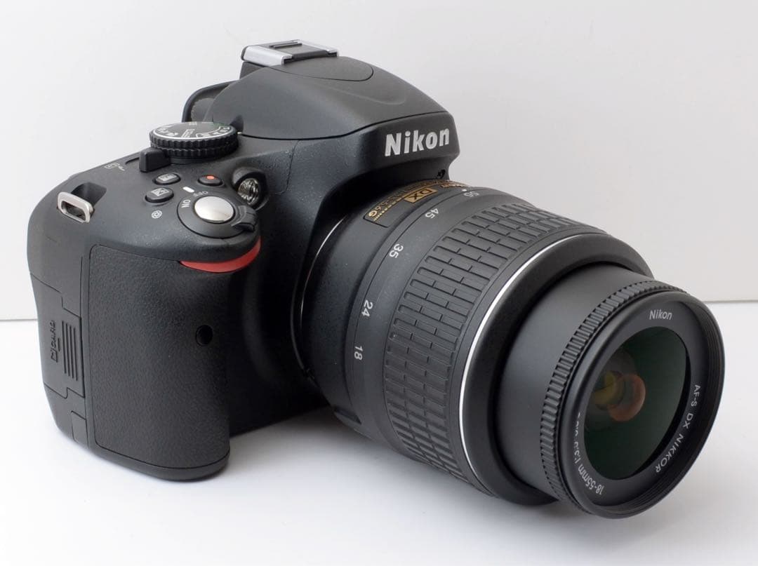 S数100回未満！Nikon D5100★初心者向け★転送OK★普段使いに最適