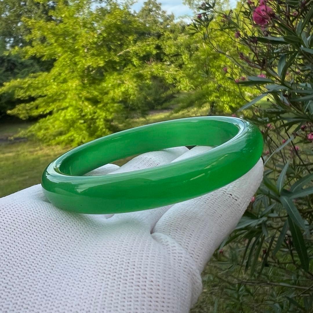 天然高氷種水緑翡翠キャツアイのパワーストーンバングル　番号AB940