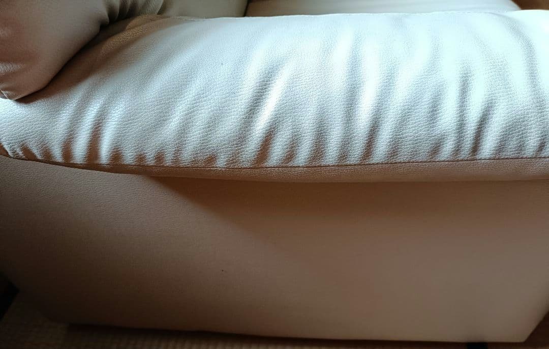 【パパイア】二人掛けソファ アイボリー 合皮