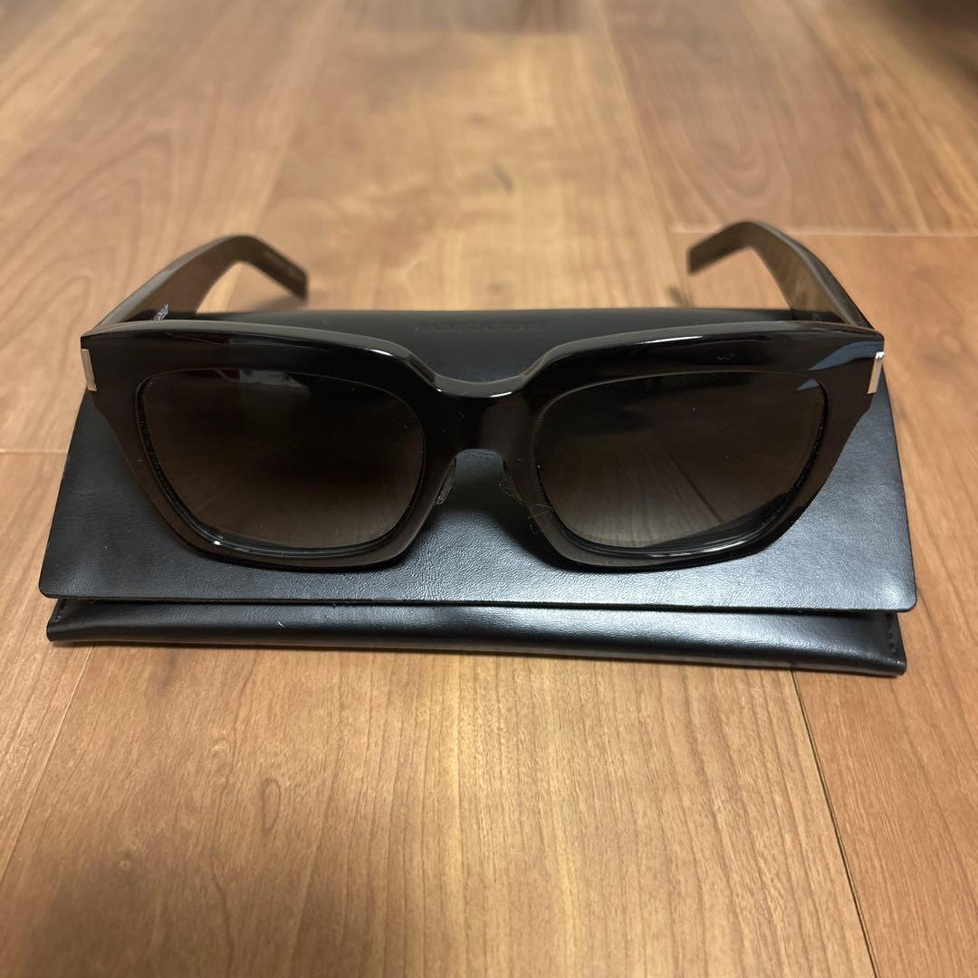 SAINT LAURENT ブラックサングラス　BOLD1 登坂広臣さん同型着用