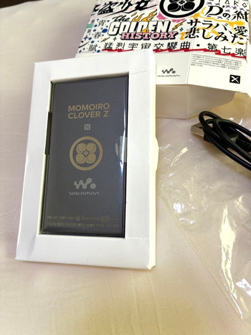 ウォークマン　NW-A45 MOMOIRO CLOVER Z ももクロ
