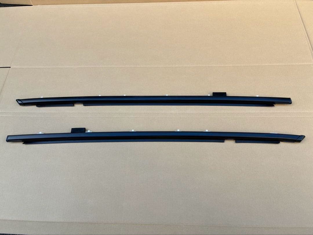 スズキカプチーノ　ドアアウタウェザストリップ