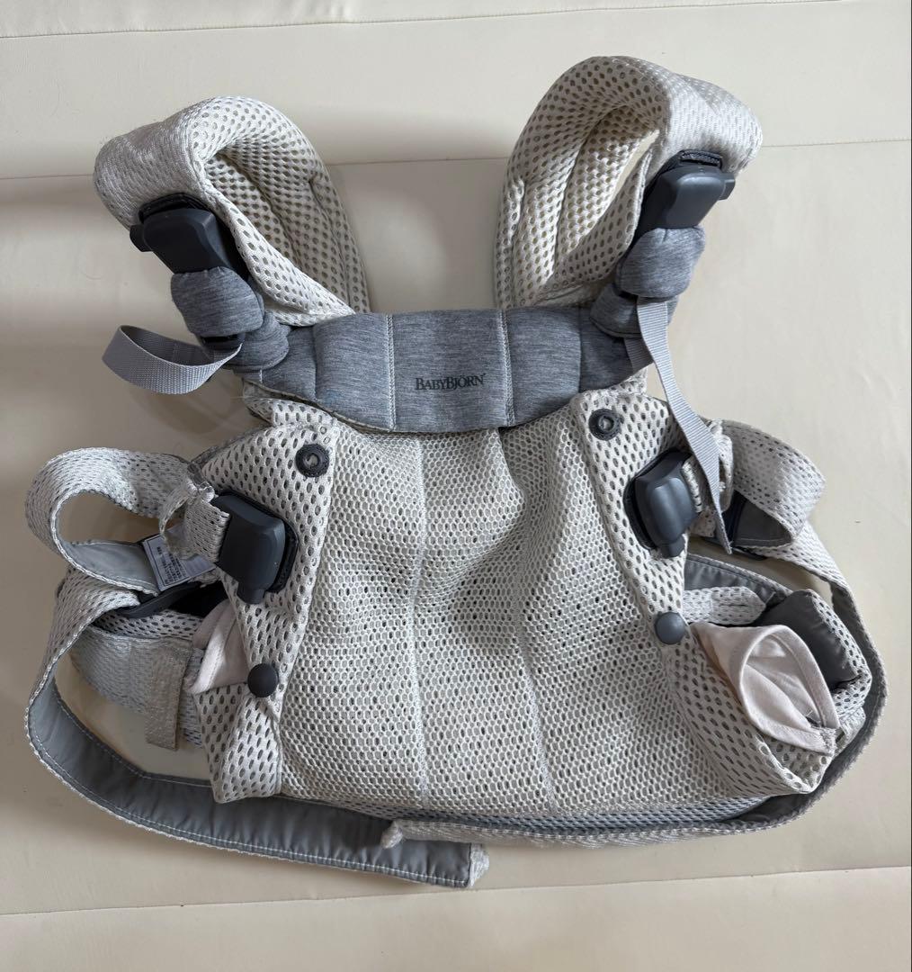 ベビービョルン ハーモニー 抱っこ紐 クリーム