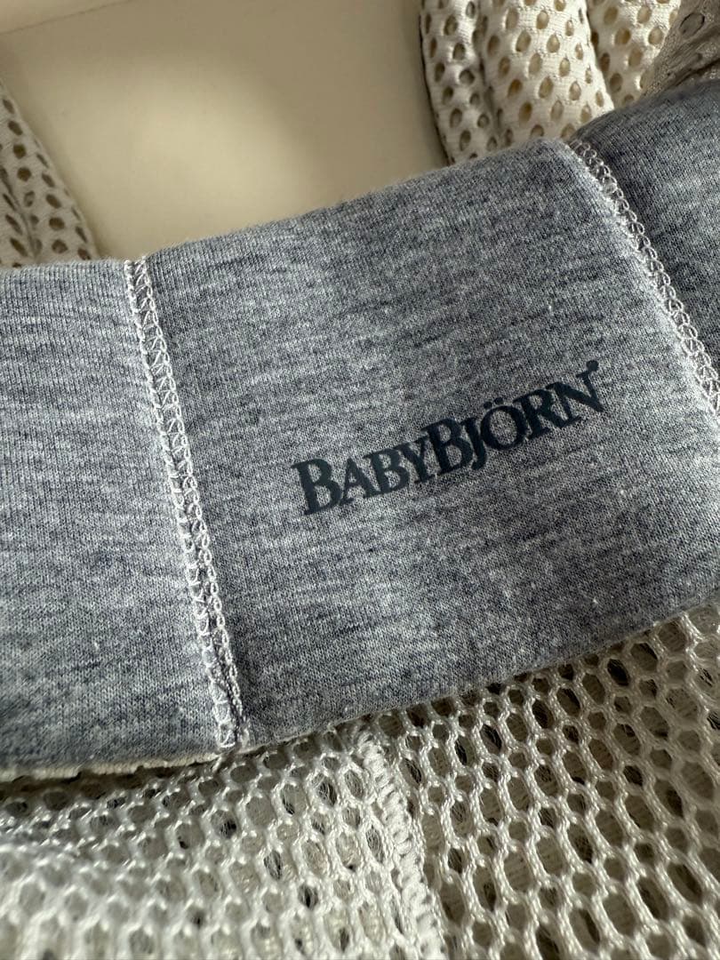 ベビービョルン ハーモニー 抱っこ紐 クリーム