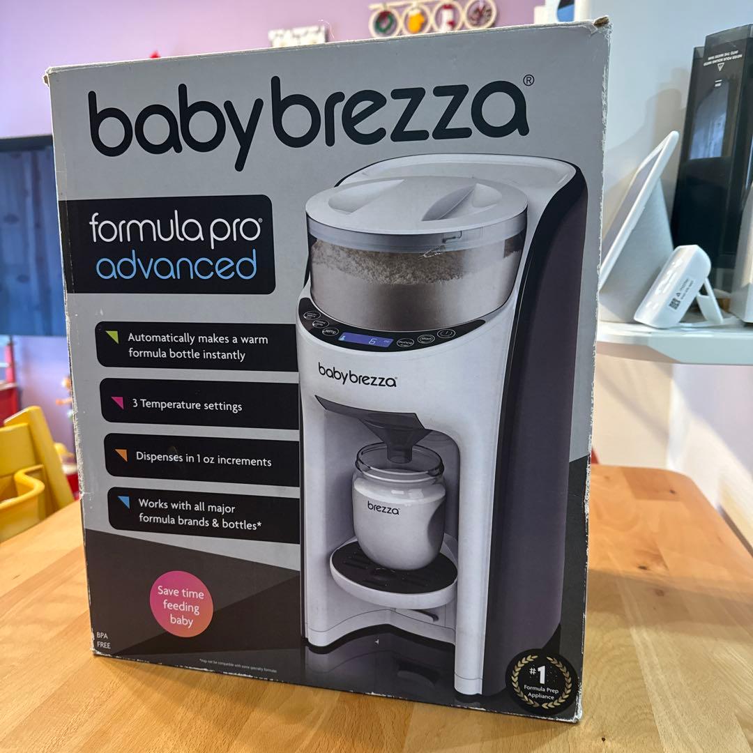 ベビーブレッツァ　自動ミルクメーカー