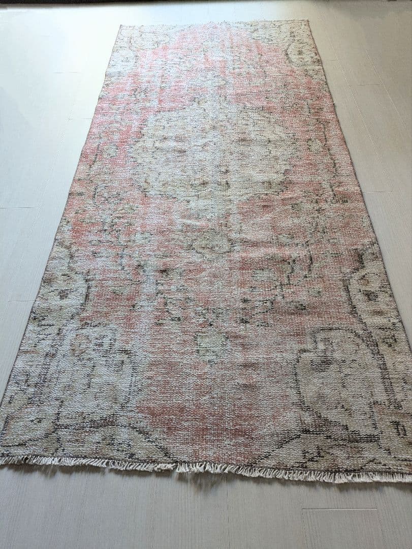 101×218 かすれた赤のトルコヴィンテージラグ