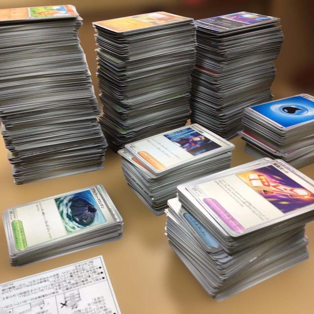 ポケカ引退品まとめ売り　約2150枚　周辺サプライ付き　GHiメイン