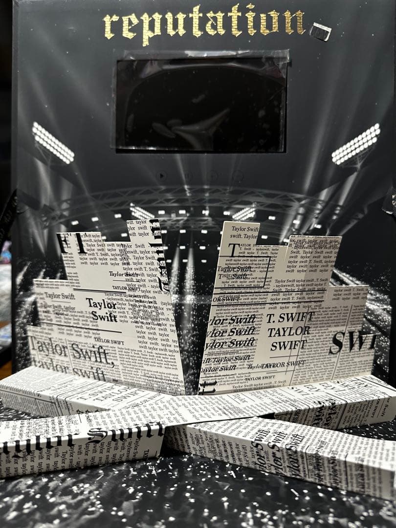 Taylor Swift Reputation tour限定VIPBOXサイン入