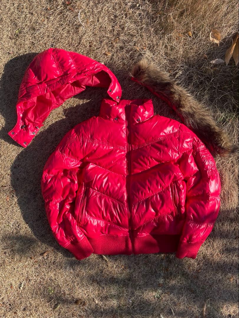 オールドユニクロ　ファー、フード取り外し可　短丈　ダウンジャケット　レッド　光沢