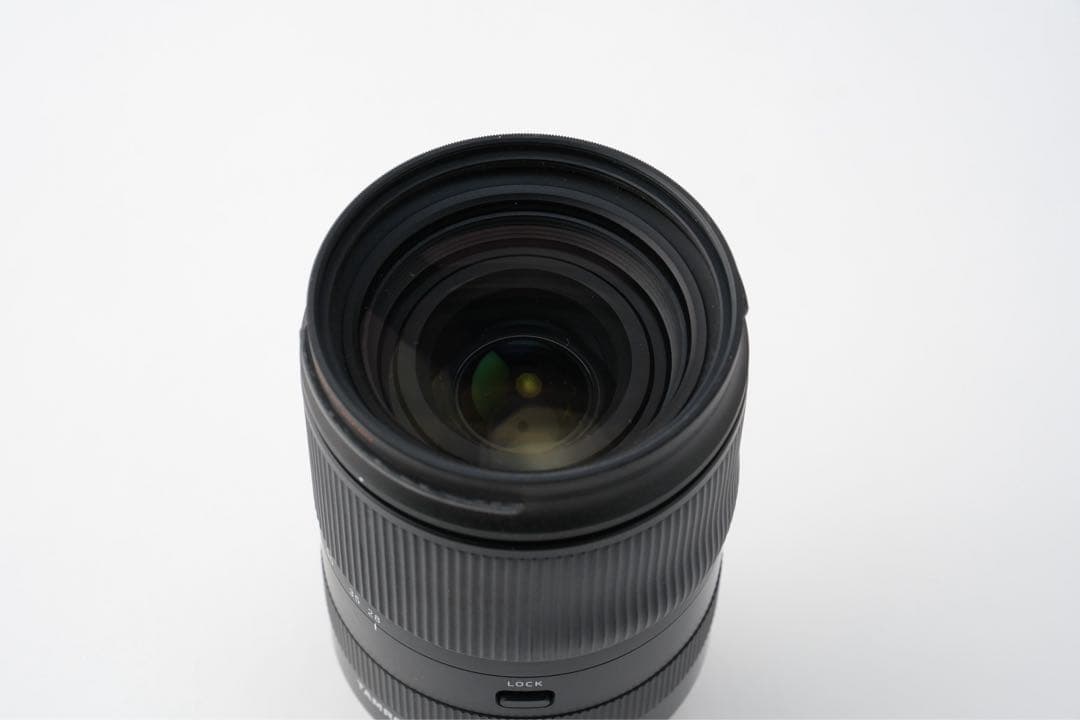 TAMRON ズームレンズ 28-200mm F/2.8-5.6 ソニー E