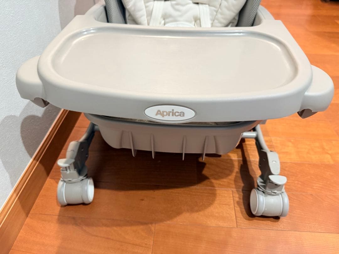 【Aprica】美品ハイローベッド&チェア ユラリズムオート