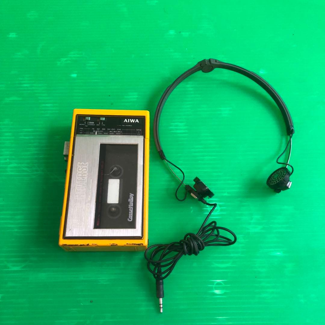 AIWA HS-J2 カセットプレーヤー 通電OK ジャンク