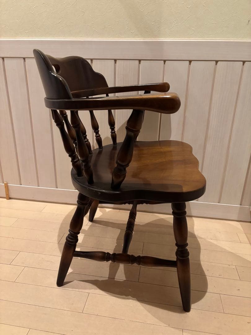 キツツキマークチェア