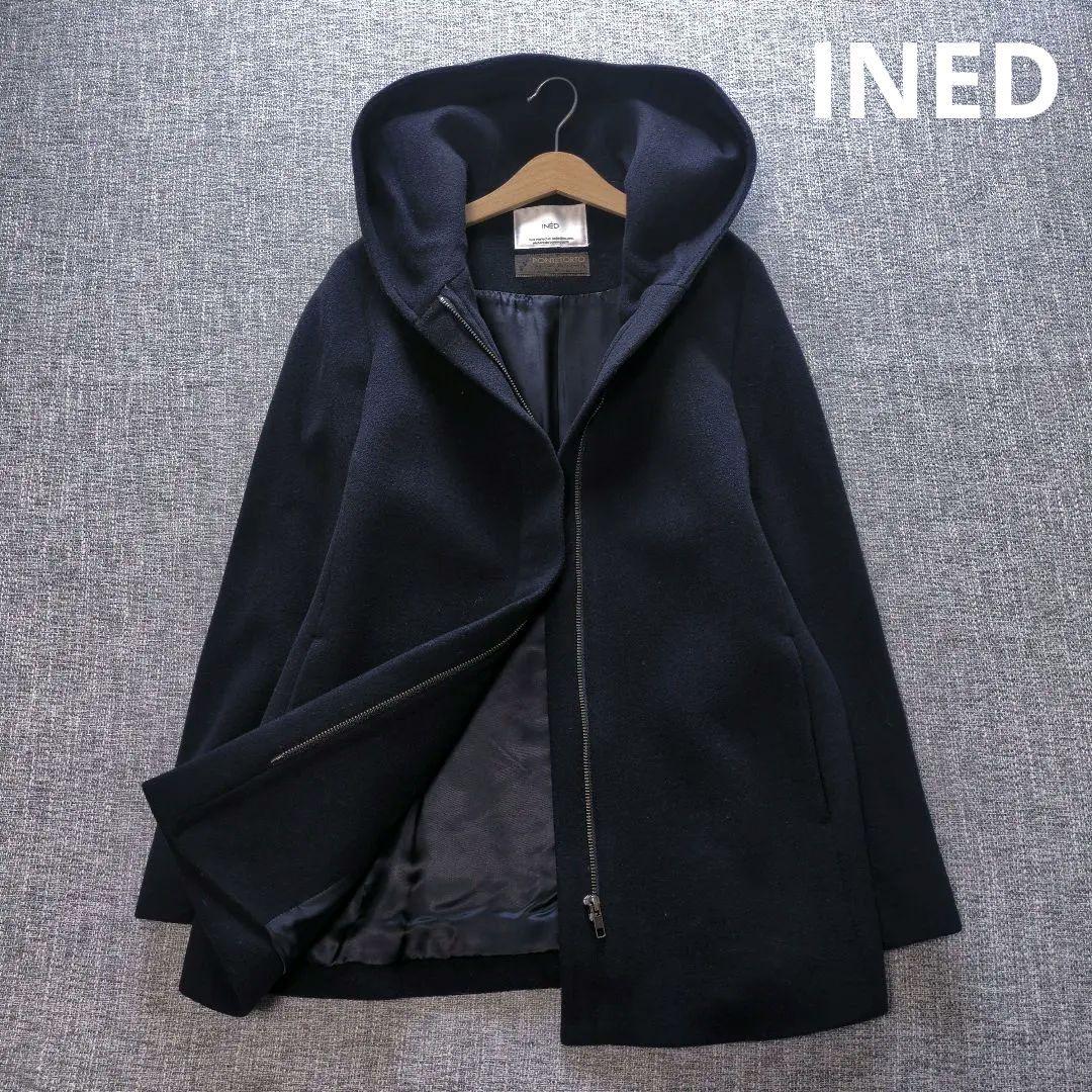 イネド　近年モデル　イタリア製生地　フーデットコート　美シルエット　ミドル丈