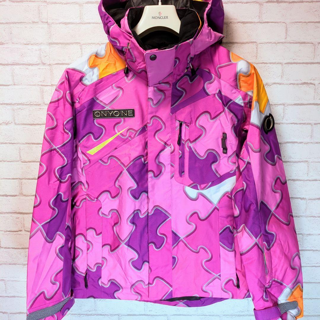 【極美品】オンヨネ　スキーウェア(上下)　メンズ