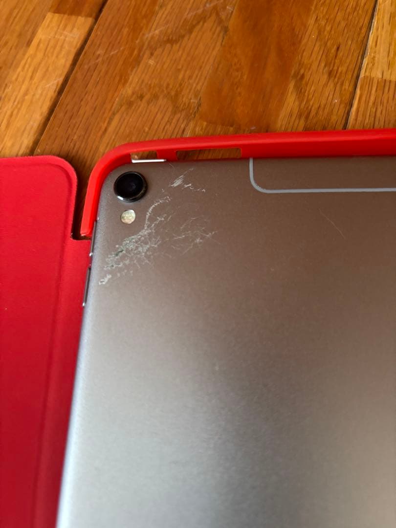 iPadPro10.5 2017 MPHG2J/A 256GB 中古品 ケース付