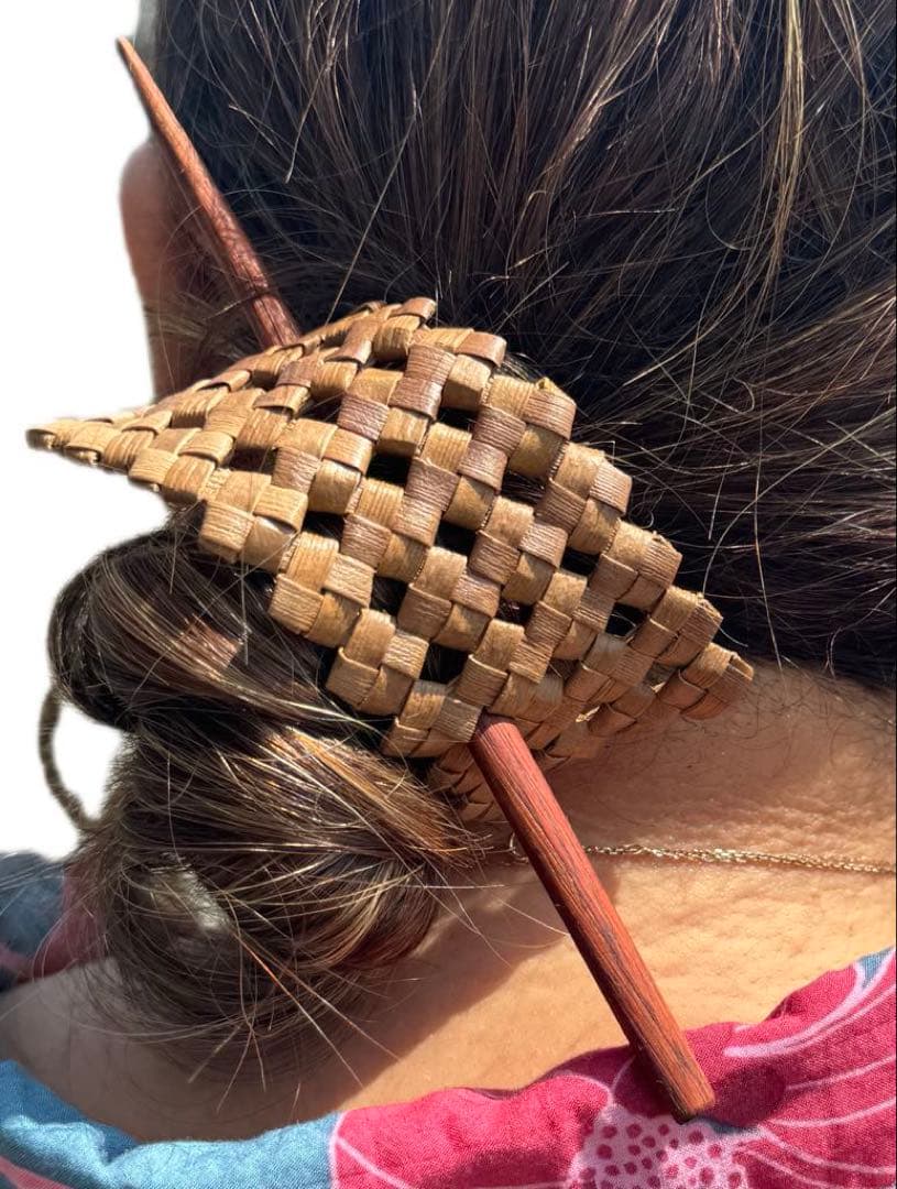 数量限定 Lauhala Koa ラウハラ コアウッド ヘアピック ハワイ フラ