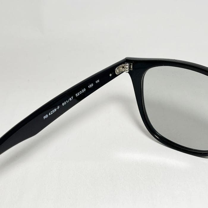 国内正規品 RB4258F-601/87 サングラス レイバン -60187