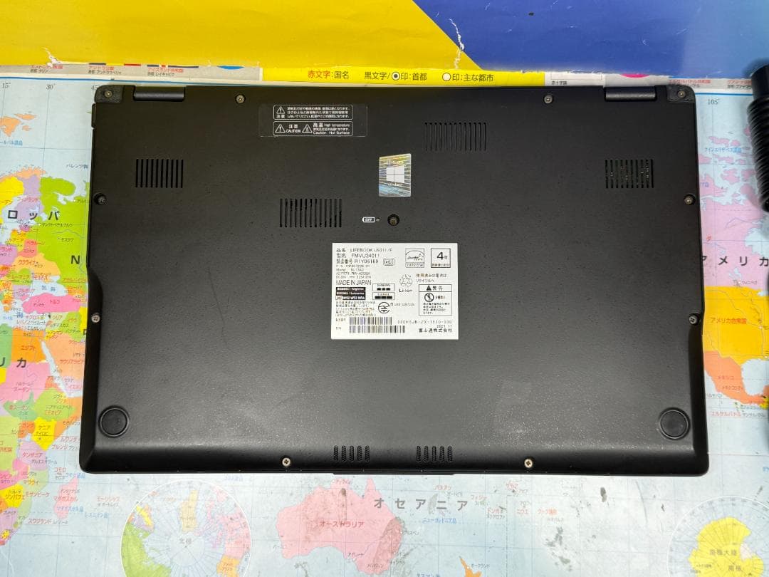 美品 第11世代i7 16GB 512GB 富士通 U9311/F ノートPC