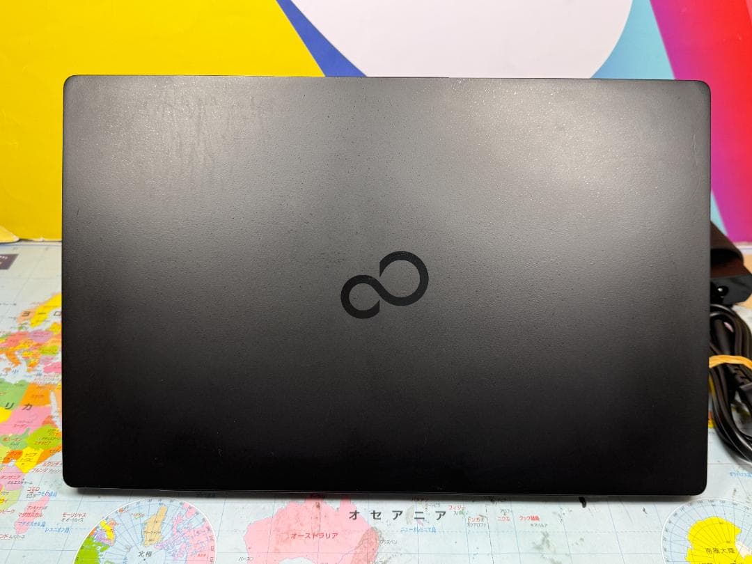 美品 第11世代i7 16GB 512GB 富士通 U9311/F ノートPC