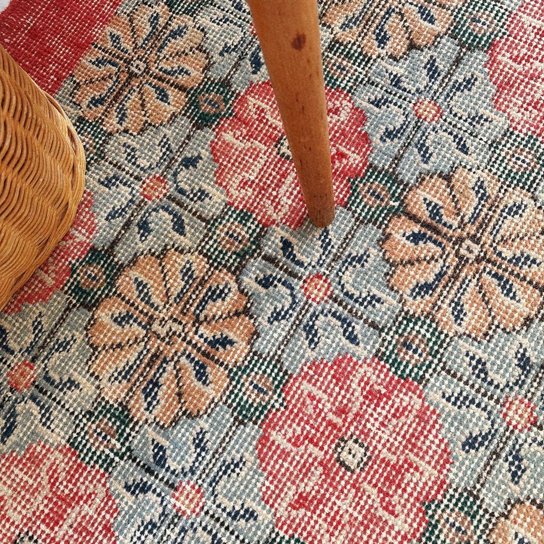 トルコ　ヴィンテージラグ　ピンク　グリーン