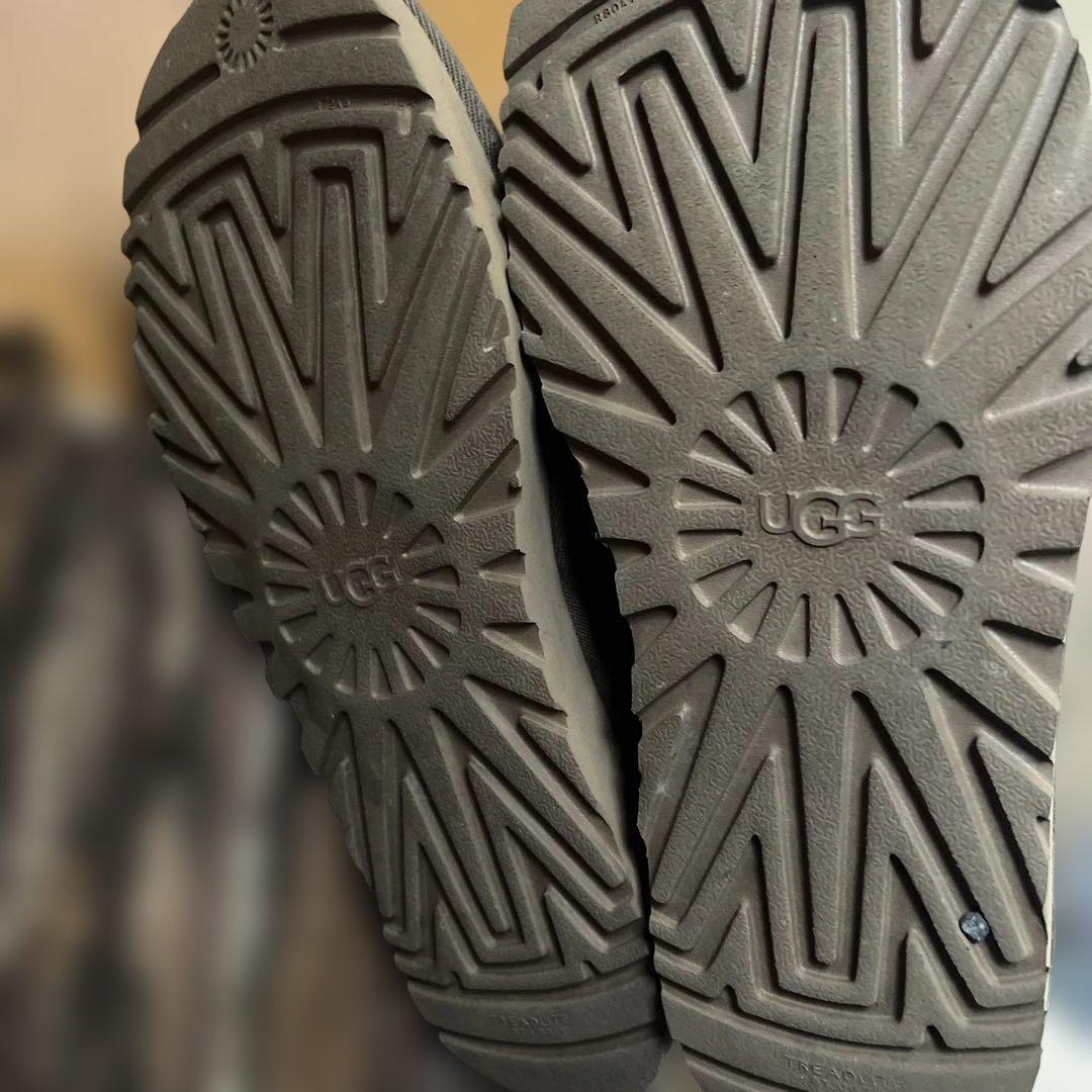 ヒマワリ様 UGG ムートンブーツ カーキ 25センチ リボン アグ