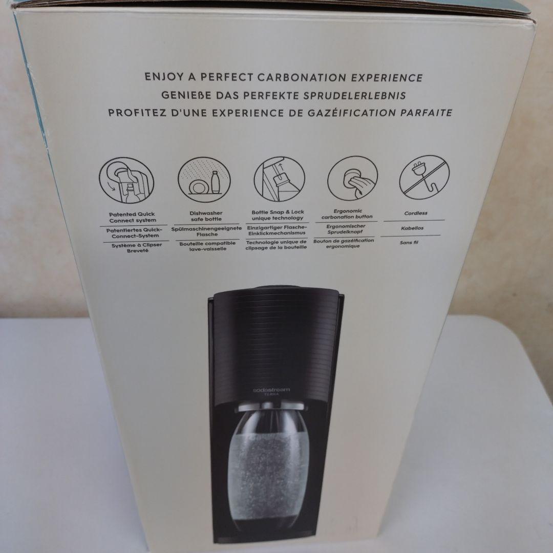 新品sodastream TERRAソーダストリーム　テラ 炭酸水メーカー黒