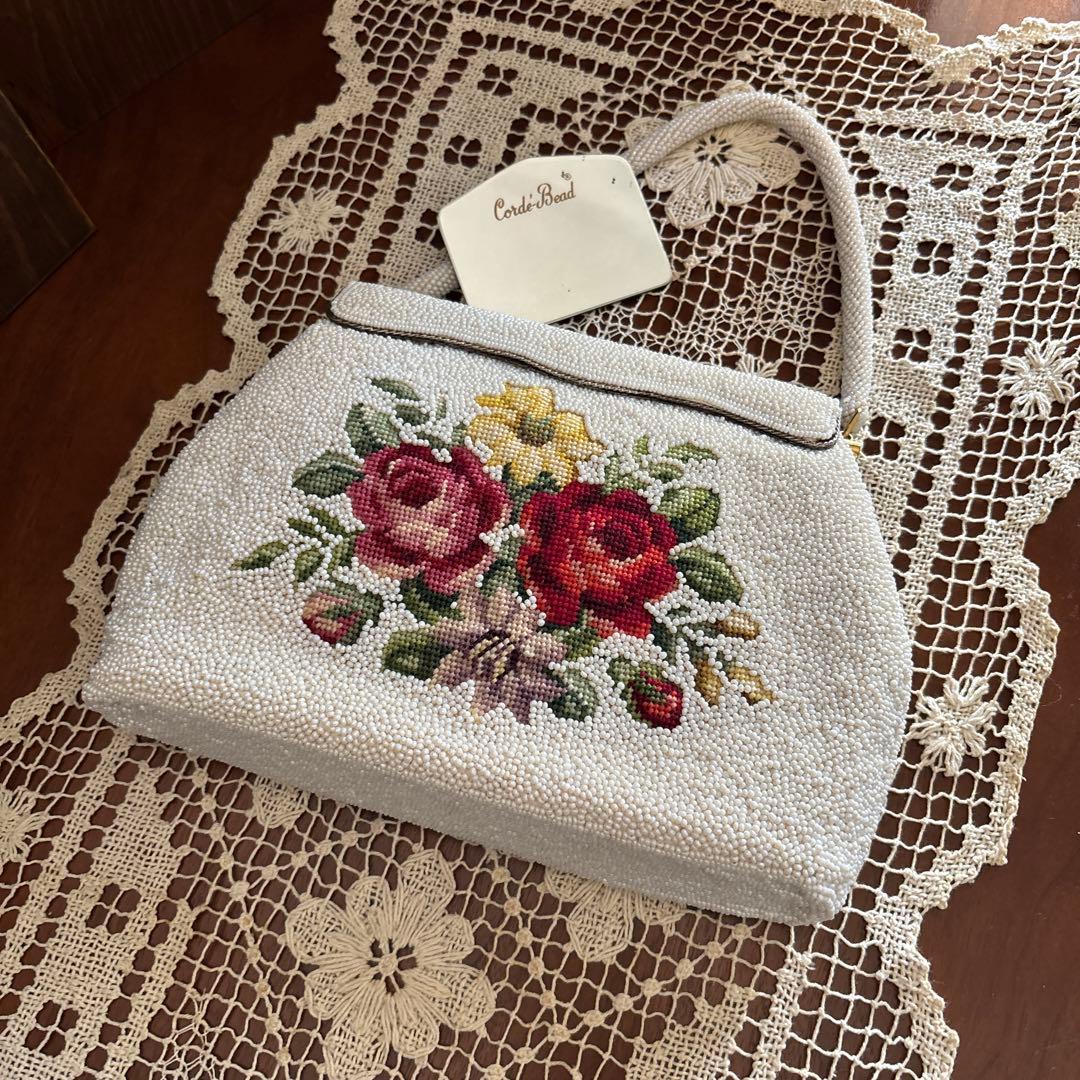 プチポアン　マイクロビーズ　 ハンドバッグ